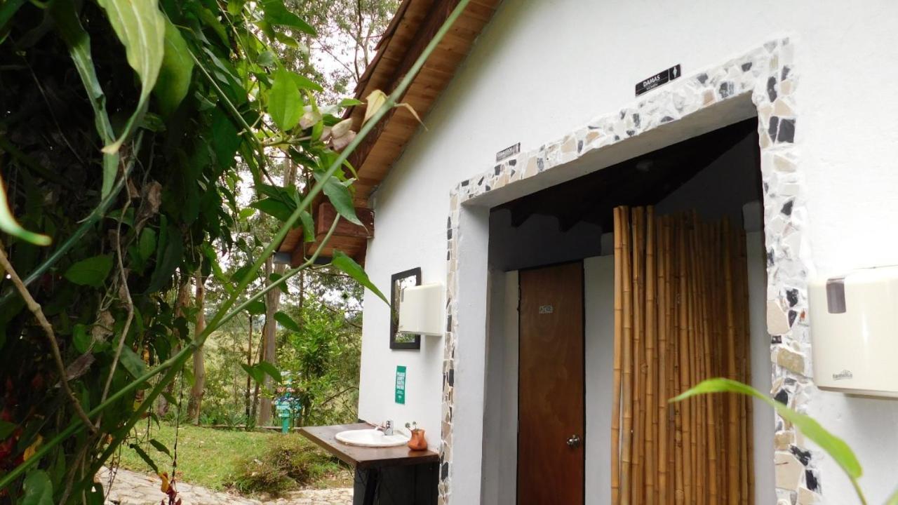 Bacoa Hostel Guatapé Exterior foto
